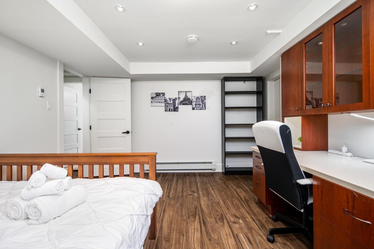 Gorgeous 4 Bedroom Garden Level Suite At Vancouver West & Ubc Exteriér fotografie